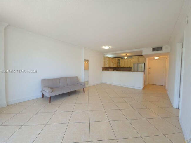 Building Photo - 401 Ocean Dr