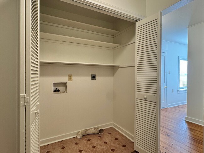 Building Photo - 13230 CR 1308