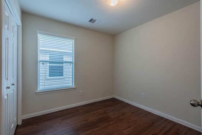 Building Photo - 14926 Hidalgo Valley Ln