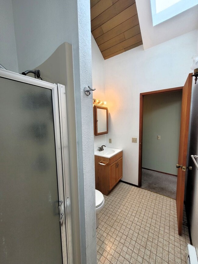 Building Photo - 5507 Haida Way