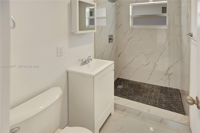 Building Photo - 2311 Fletcher St