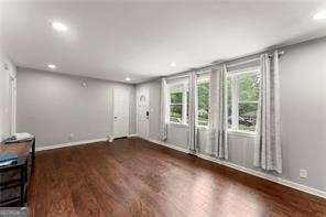 Building Photo - 2756 Gresham Rd S E