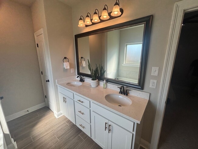 Building Photo - 17096 Avocet Dr