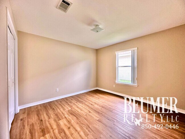 Building Photo - NEW LUXURY VINYL PLANK FLOORING AND PAINT ...