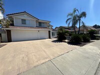 Building Photo - All Remodeled Rancho San Diego Home