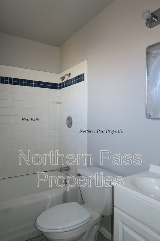 Building Photo - 4023 Thomason Ave