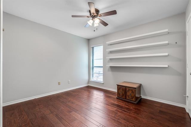 Building Photo - 2513 Willowdale Dr