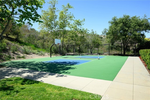 Building Photo - 10 Dunes Bluff