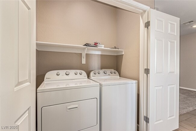 Building Photo - 2441 Erastus Dr