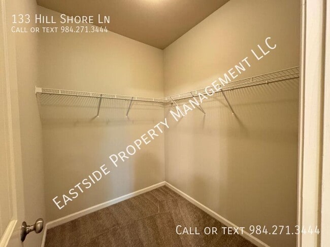 Building Photo - 133 Hill Shore Ln