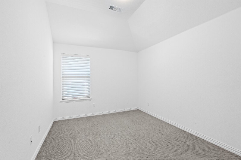 Building Photo - 14220 Greenside Dr