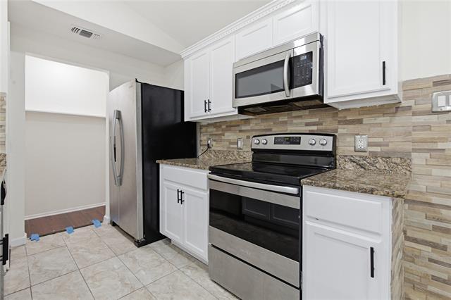 Building Photo - 3728 Flintwood Trail