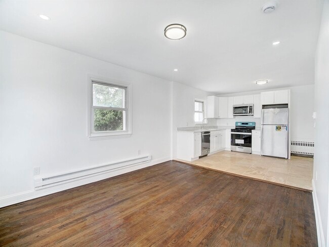 Building Photo - 1110-1112 73rd St
