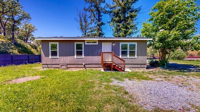 Building Photo - 5326 Briggs Ranch Rd