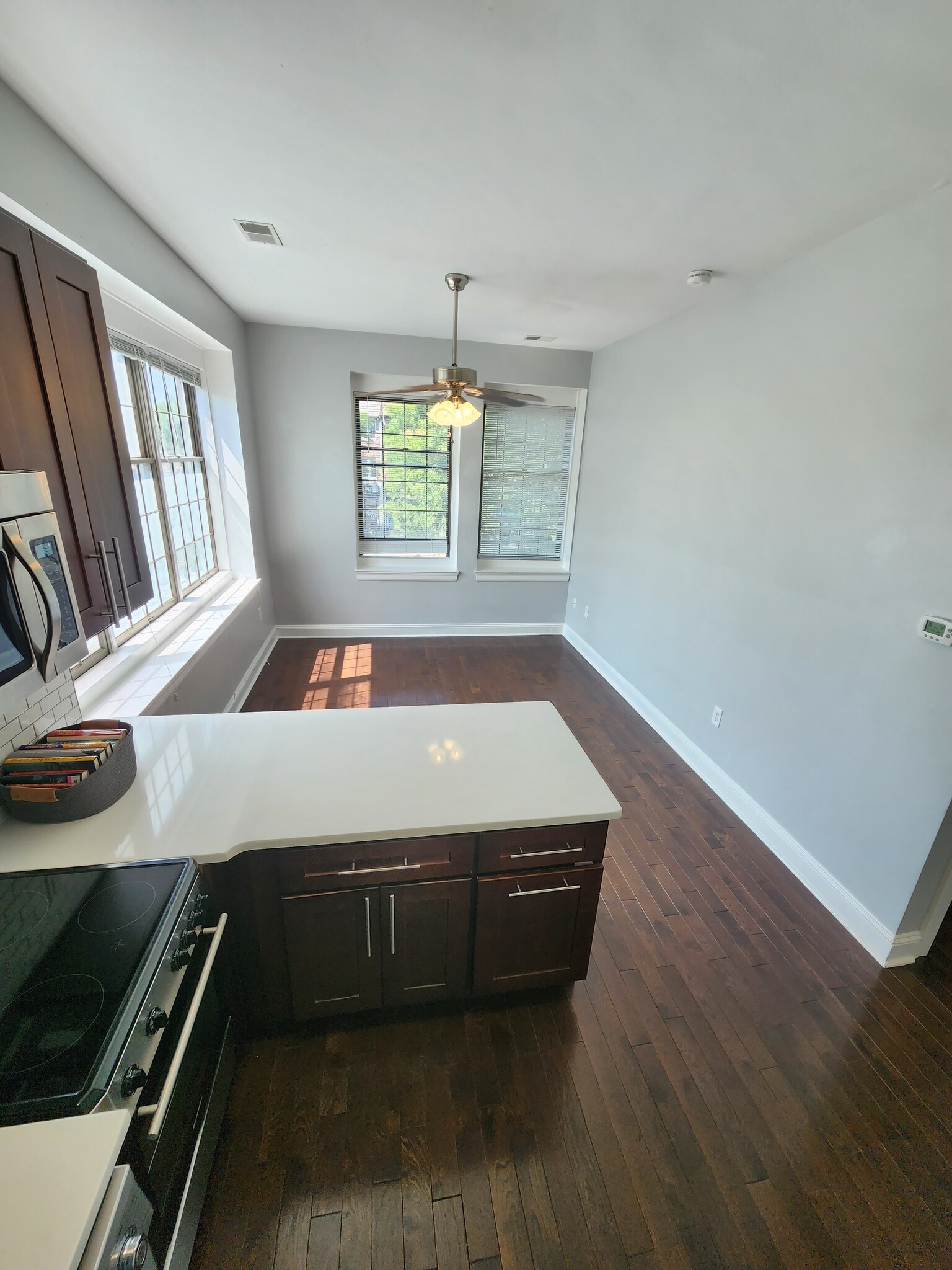 Building Photo - 283 Keswick Ave