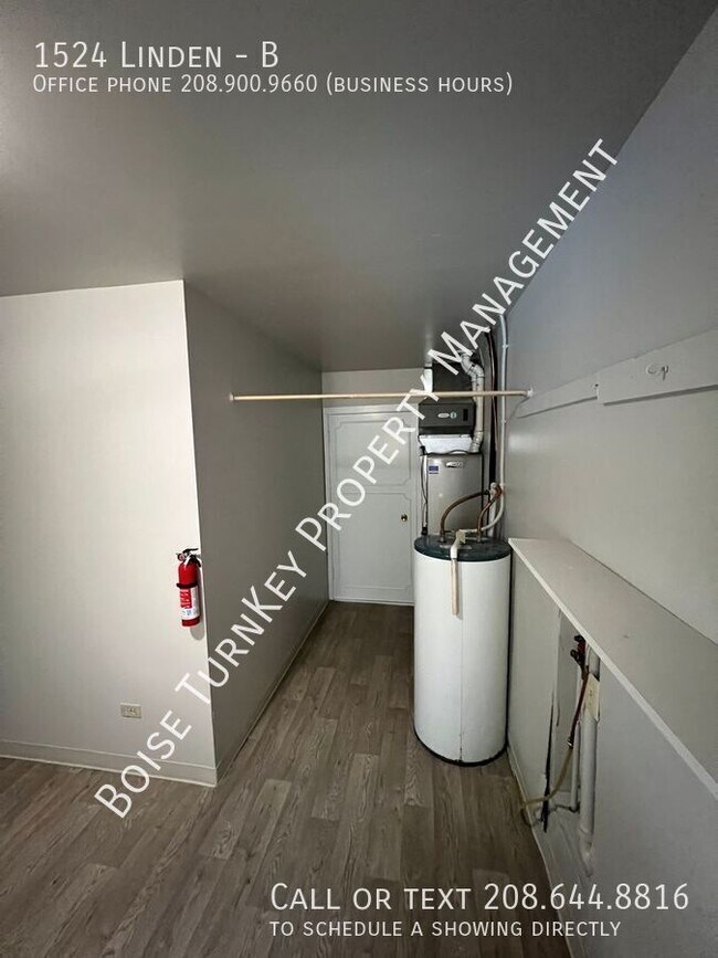 Building Photo - 1524 Linden-B