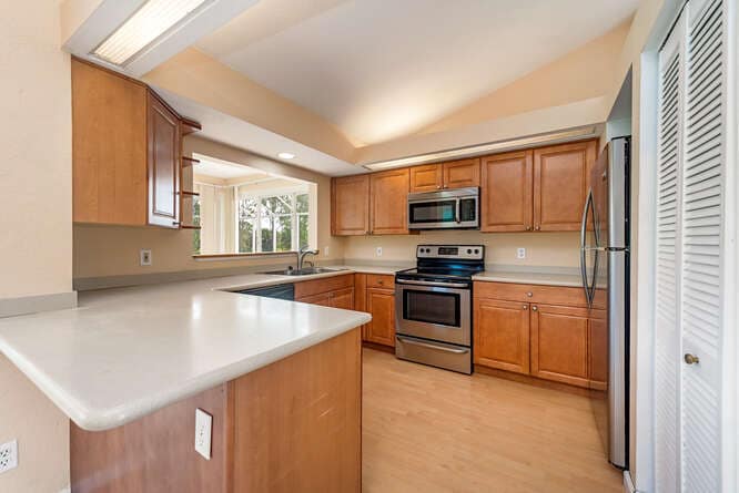 Building Photo - 3561 22nd Ave NE