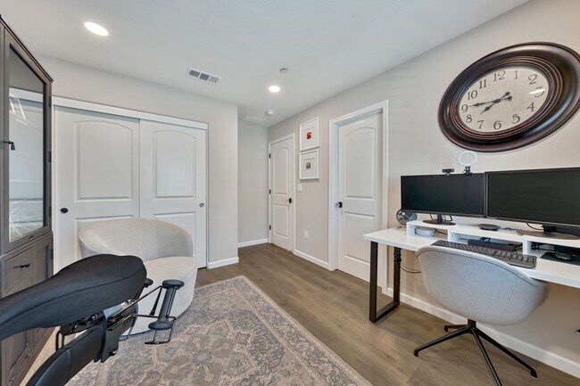 Building Photo - Designer Upgrades & Custom Touches in This...