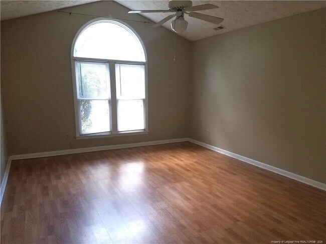 Building Photo - 5598 Quietwood Pl