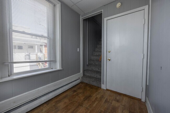 Building Photo - 117 S Belvidere Ave