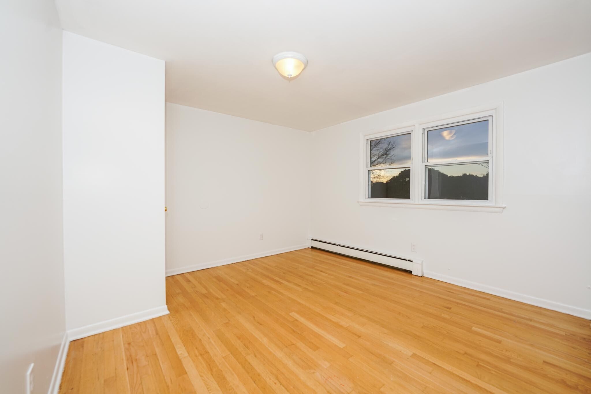 bedroom 1 - 142 Maple Ave