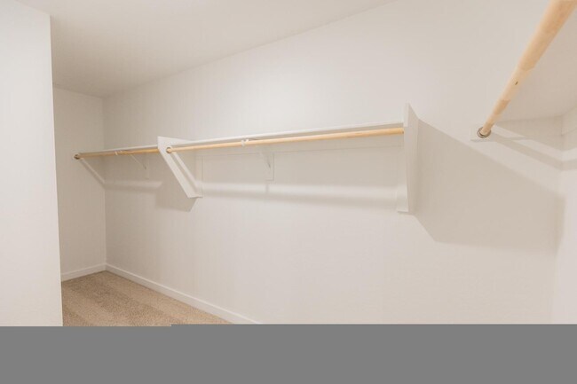 Building Photo - 16976 W Diana Ave