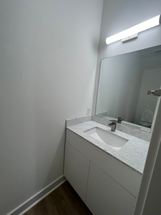 1st floor - 1118 Nova St