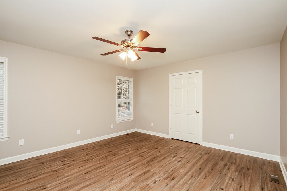 Building Photo - 3631 Robin Ln