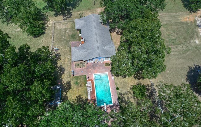 Primary Photo - 37815 FM 1774