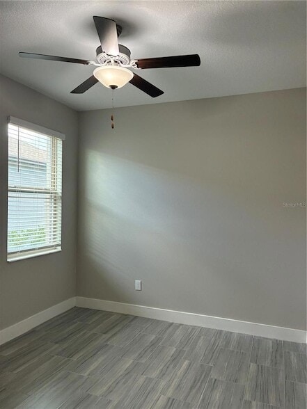 Building Photo - 9766 Campanula Ct