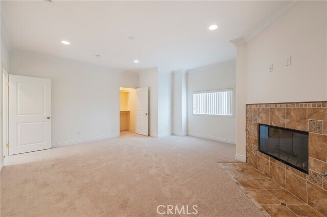 Building Photo - 11963 Manor Dr