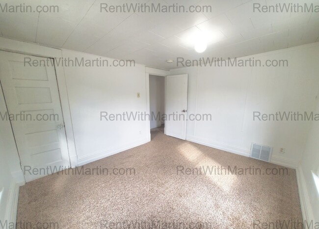 Building Photo - 1931 Franklin St