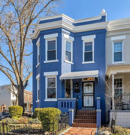 Building Photo - 1013 9th St NE