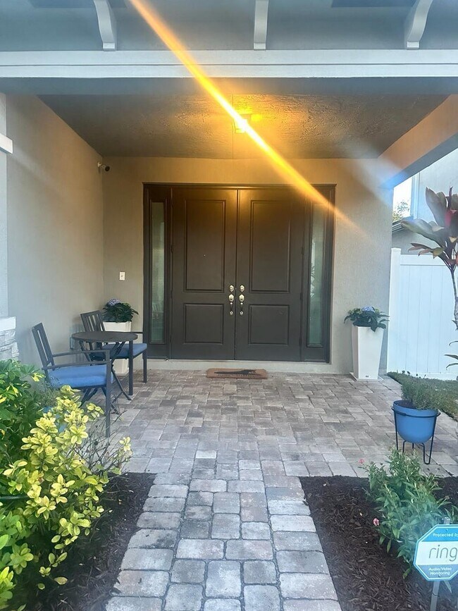 Building Photo - 6004 Oceanaire Way