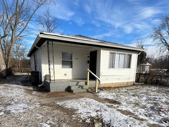 Building Photo - 4622 E 30th St