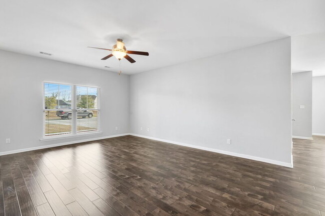 Building Photo - 137 Spoonbill Cir