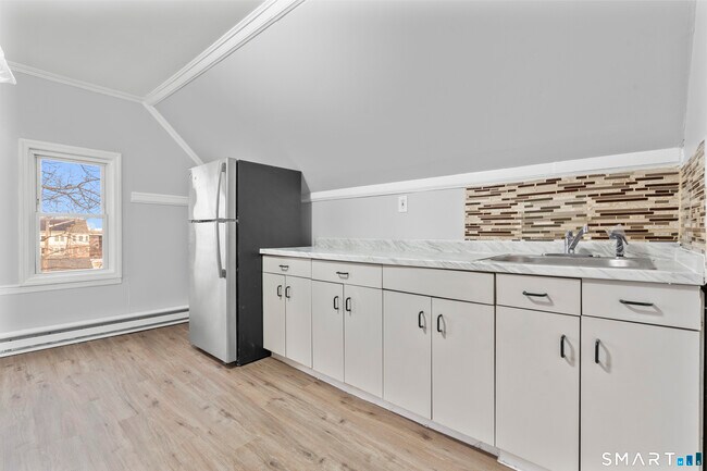 Building Photo - 48 Park Terrace