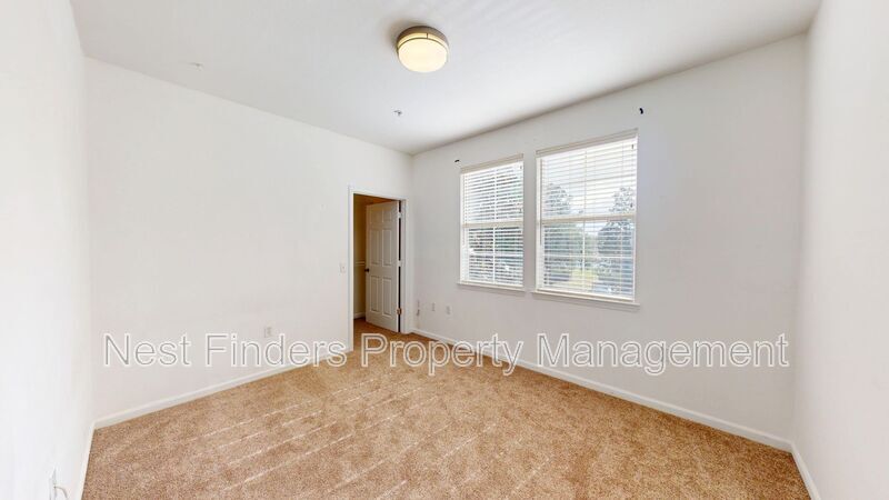 Building Photo - 8550 Touchton Rd