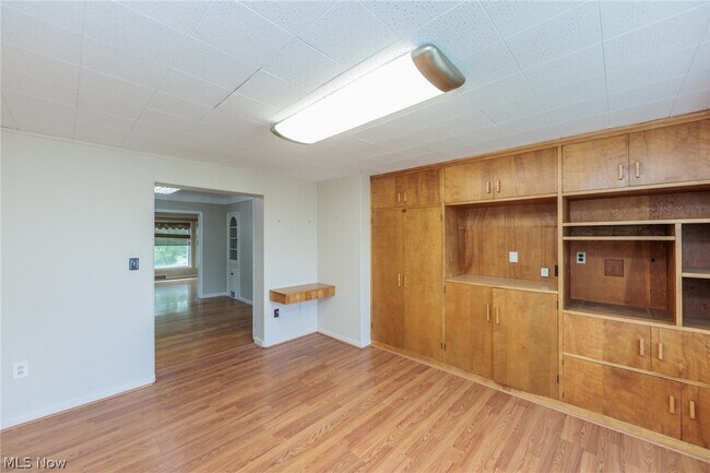 Building Photo - 4441 Baintree Rd