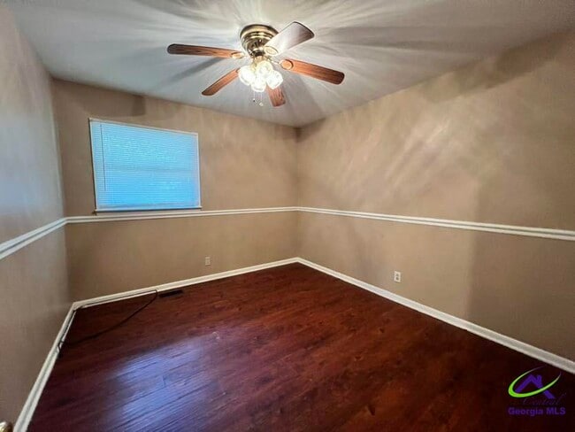 Building Photo - 609 Arrowhead Trl