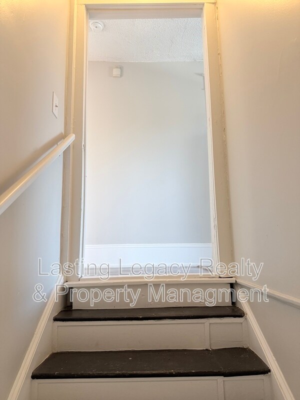 Building Photo - 3410 Old Greensboro Rd