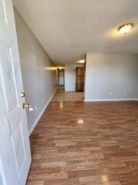 Building Photo - 403 Austin Ave