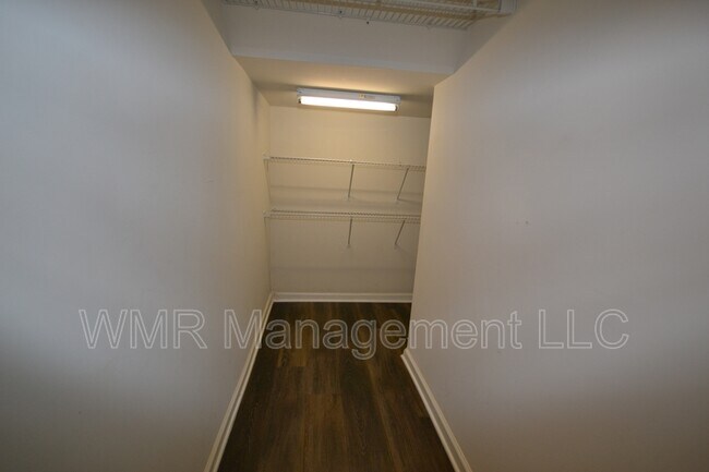 Building Photo - 1118 Glen Marley Dr