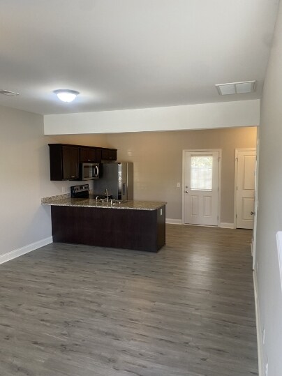 Building Photo - 479 3rd Loop Rd