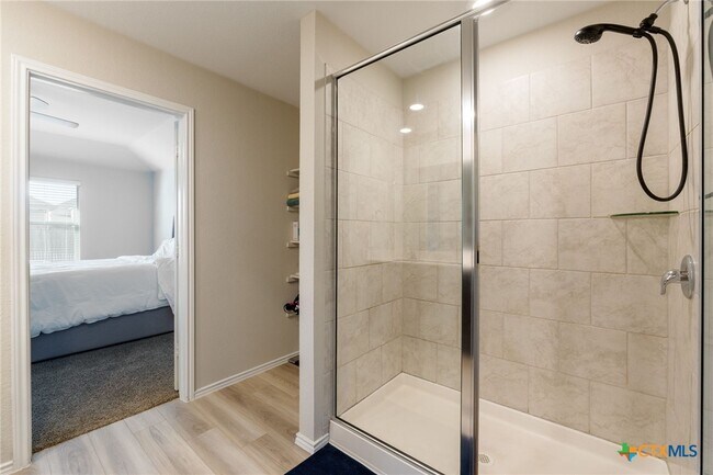 Building Photo - 2305 Merganser Dr