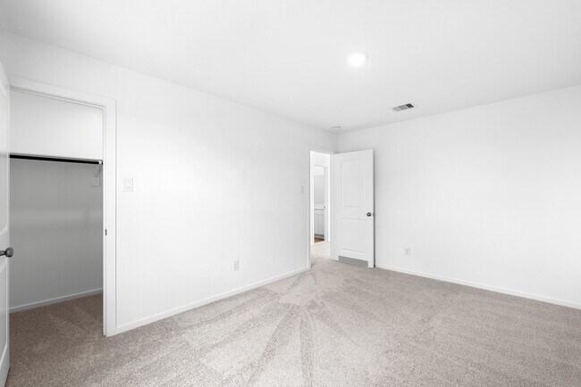 Building Photo - 27219 Henley Rdg Dr