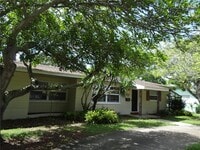 Building Photo - 6132 Dartmouth Ave N