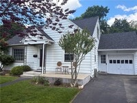 Building Photo - 240 Ferncliff Ave
