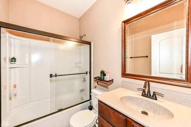 Building Photo - 12226 Eddington Place