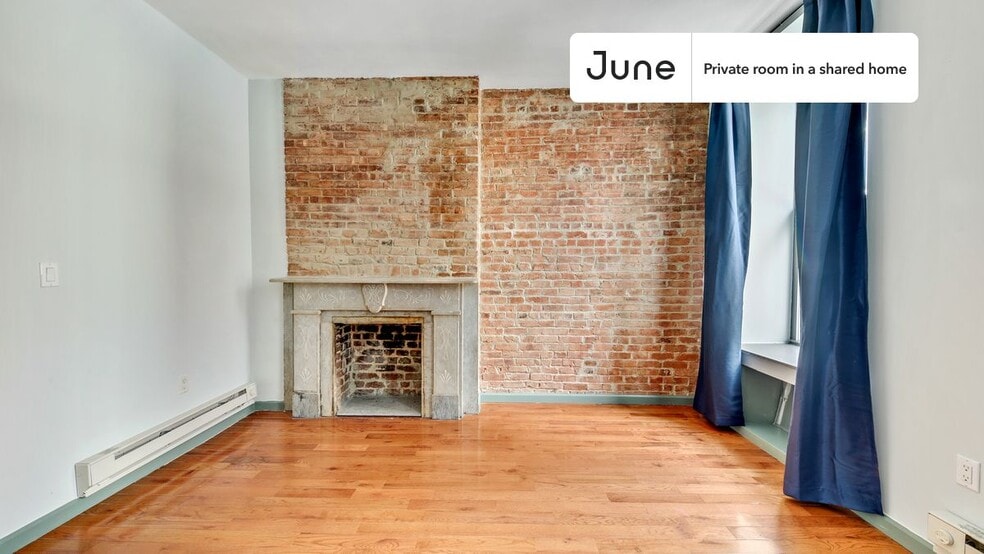 Building Photo - Private bedroom in 2 bed/1 bath Home